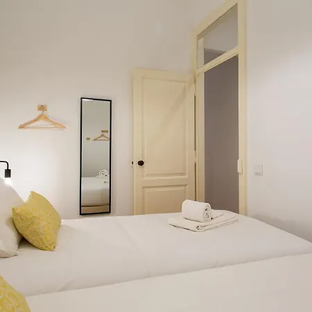 Apartment Cozy 3Bdr Apartment In Estrela By Lovelystay *