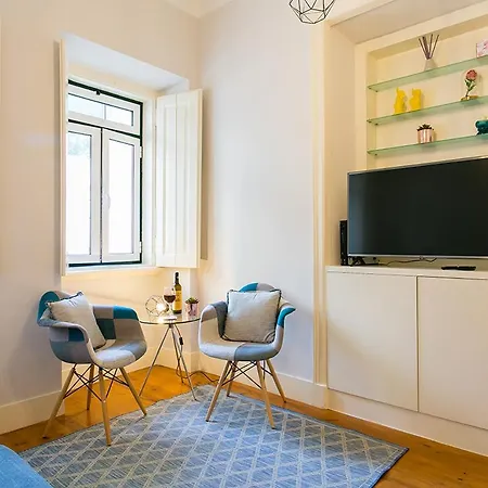Apartment Cozy 3Bdr Apartment In Estrela By Lovelystay