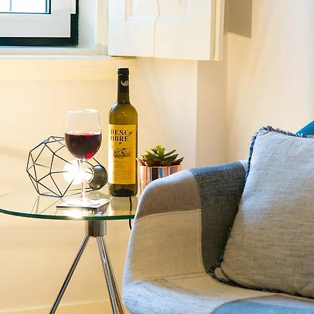 Cozy 3Bdr Apartment In Estrela By Lovelystay Lissabon