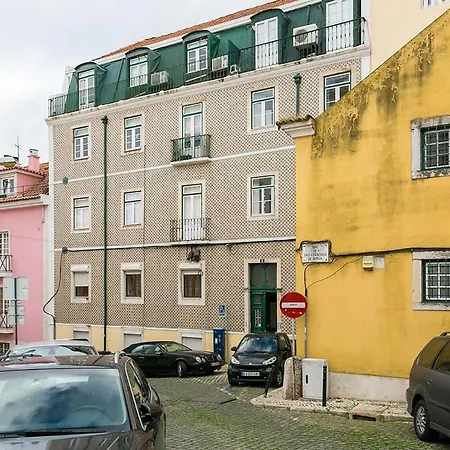 شقة Lovelystay - Cozy 3bdr In Estrela Lisboa