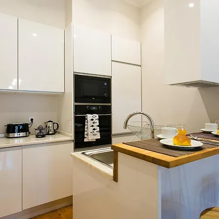 公寓 Lovelystay - Cozy 3bdr In Estrela