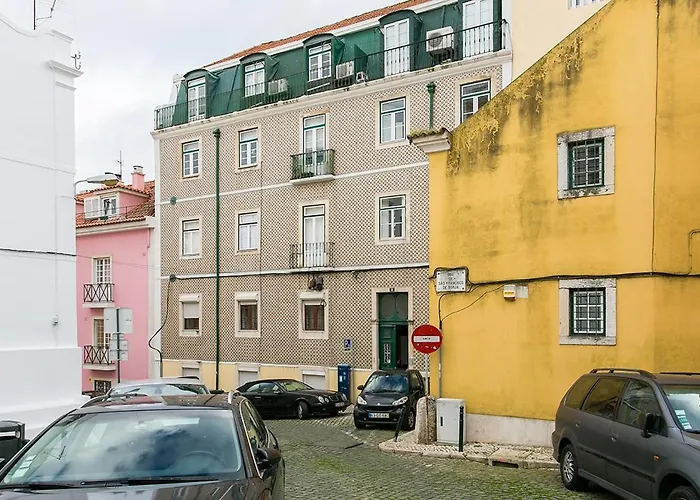 Daire Lovelystay - Cozy 3bdr In Estrela Lisboa